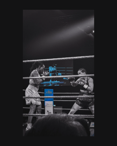 L'intensité du combat au coeur du ring